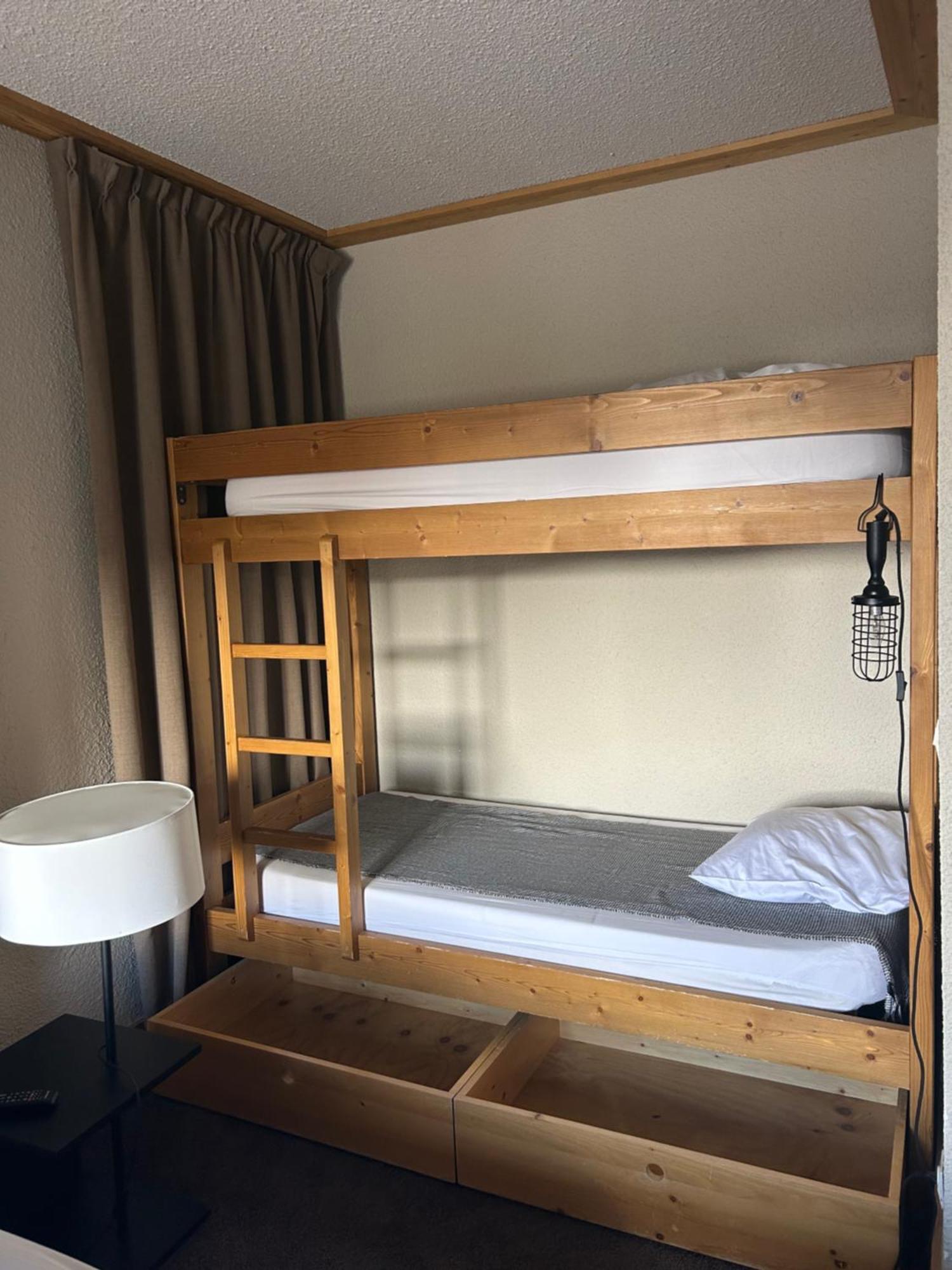 Hotel Hillary